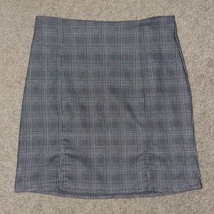 Grey/White/Black high waisted pencil skirt size XL from WINDSOR